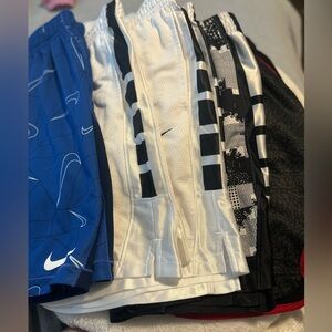 SOLD 5 Nike boys shorts size medium